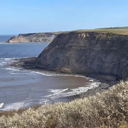 Lobster Hollow - Luxury Sea View Retreat * Hinderwell